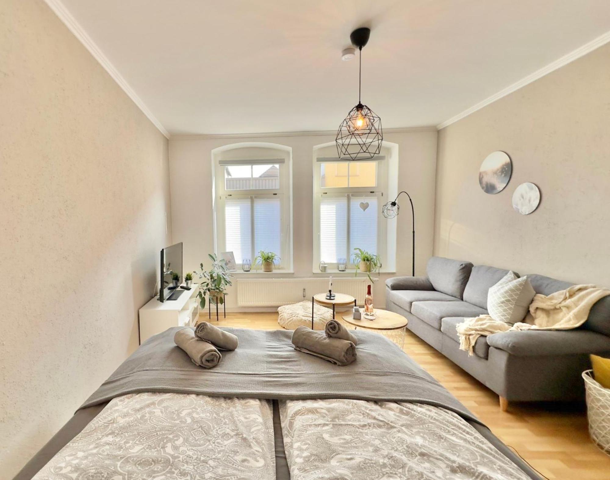 Appartement "Stadtgefluester" Im Zentrum, Inkl Stellplatz, 2 Betten, Babybett, Balkon, Gratis Kaffee Und Tee, Wlan Bautzen Exterior photo