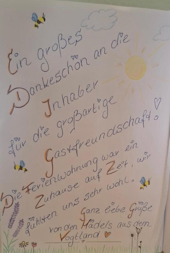 Appartement "Stadtgefluester" Im Zentrum, Inkl Stellplatz, 2 Betten, Babybett, Balkon, Gratis Kaffee Und Tee, Wlan Bautzen Exterior photo